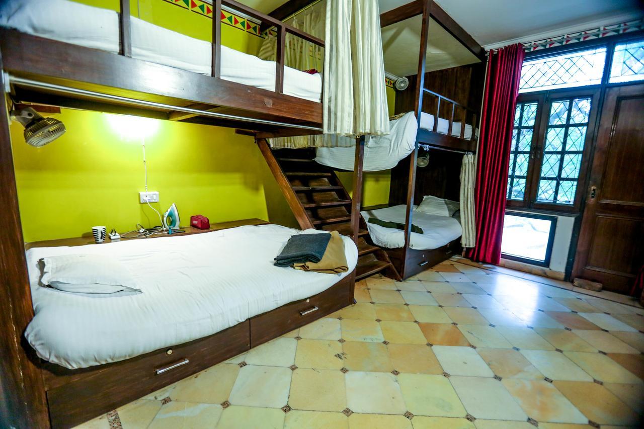 Hog - Hostel Yeni Delhi Dış mekan fotoğraf